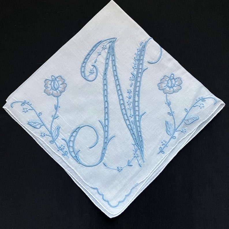 Bridal Handkerchief, Embroidered Hankies Bride, Vintage Handkerchiefs, Ladies Hanky Wedding Hankerchief L K N G D R B S E or J Gift Letter N