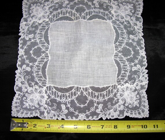 where can i buy lace handkerchiefs