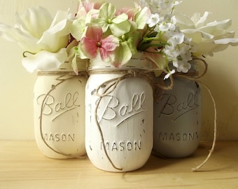 Rustic Home Decorations // Rustic Country Home Decor // Decorative Mason Jars // Cottage Chic Decor // Cute Home Decor // Distressed Decor