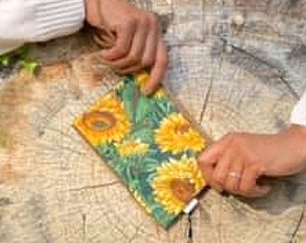 Green Sunflower Fabric Wristlet Wallet