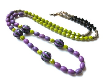 Violet & Chartreuse Bead Necklace / Glass, Brass, Purple Magnesite