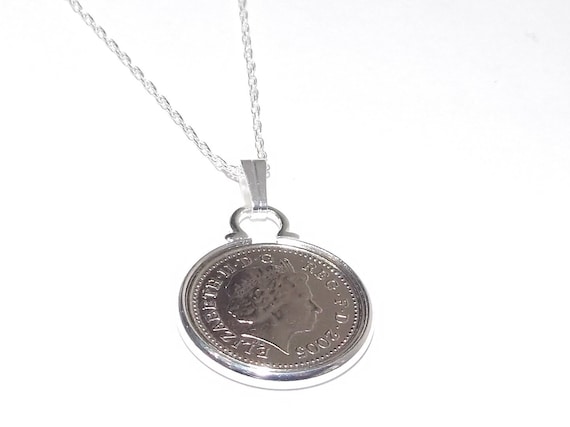 18th Birthday Anniversary 5p coin Pendant - 2007 Wedding Anniversary Pendant, Ladies gift idea, 2007 gift, 18th wedding gift, gift idea