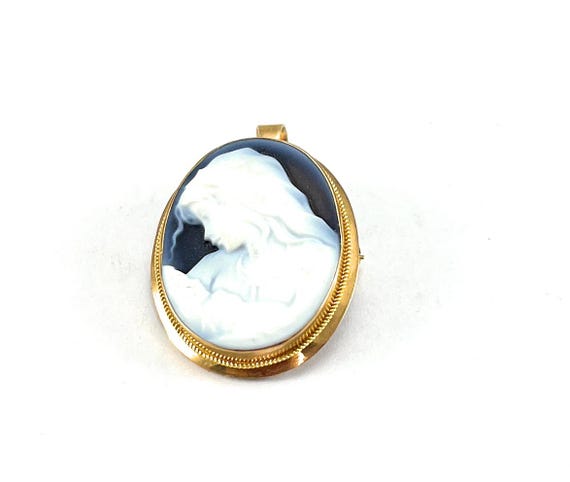Antique 9ct Gold Carved Agate Cameo Pendant / Brooch 2.2cm X 1.8 (13)