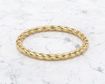 14K Solid Gold Twist Ring / 1.5 MM Gold Twist Ring / Dainty Stacking Ring / Simple Delicate Twist Ring / Thin Twist Wedding Band