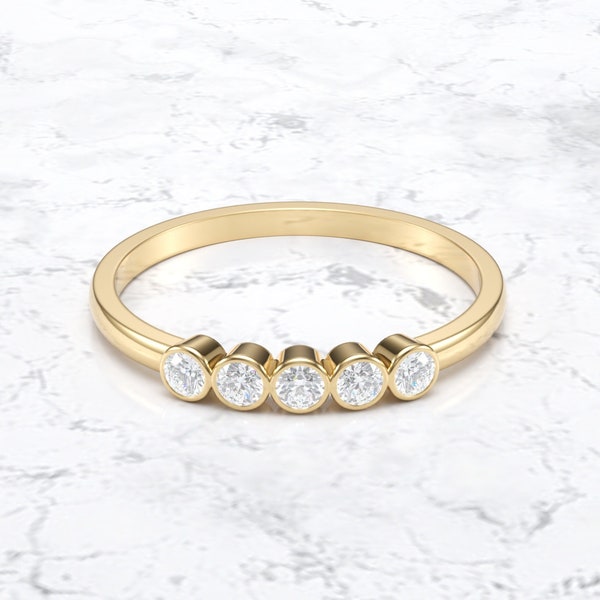 Five Stone Diamond Wedding Ring/ 14k Gold Diamond Wedding Band/ Bezel set Diamond Ring/ Five Stone Round Brilliant Diamond Bezel set Ring