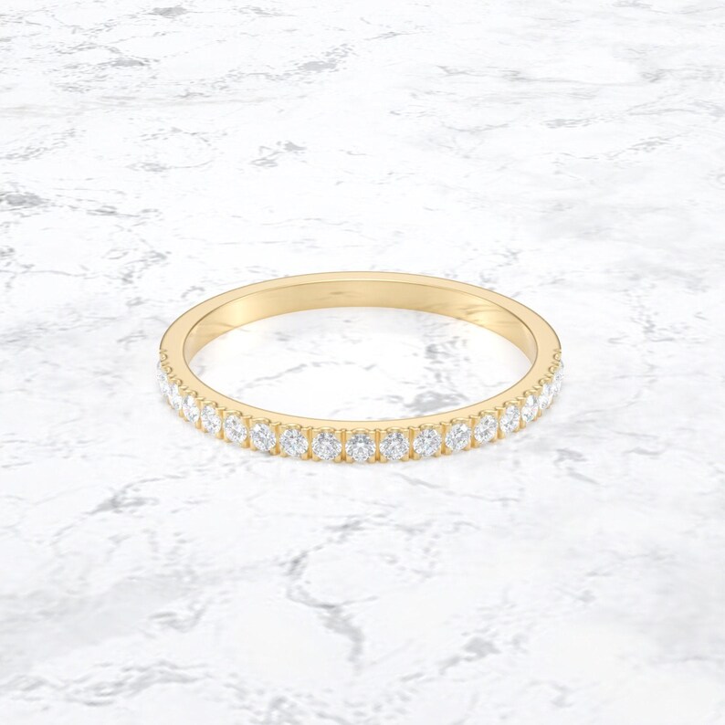 Pierścionek z diamentami na półwieczność/ Obrączka ślubna z diamentami/ Pierścionek z diamentami/ Cienka obrączka z mikro diamentami/ Minimalistyczny pierścionek z diamentami zdjęcie 1