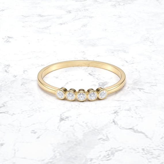 Diamond Bezel set Ring/ Dainty Diamond Ring/ 5 Stone Diamond Wedding Ring/ Five Stone Round Diamond Wedding Ring/ Bezel set Diamond Band