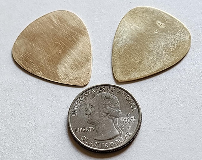 14K Solid Gold, Unique & Rare Guitar Pick.......