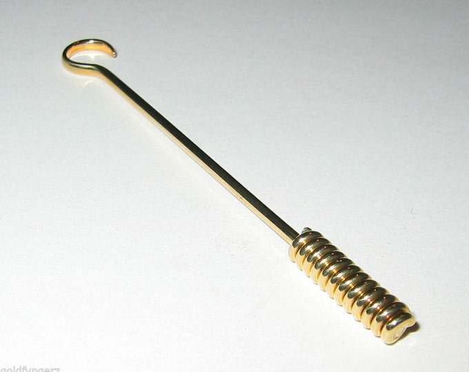 Artisan, 10K Solid Yellow Gold, Ladies Button Hook.  … by Jewelry Designer, Steve Haddad
