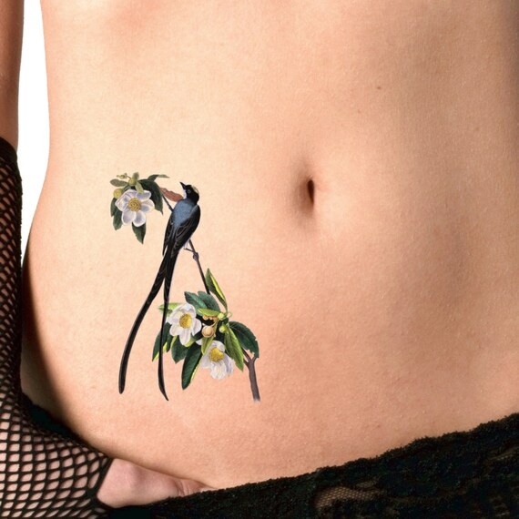 Tatouage Temporaire Hirondelles Fleurs Symbole De Liberté La Passion Se Déplace Et Lindépendance De Cadeau Pour Les Amoureux De La Nature