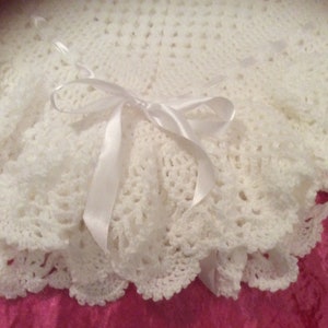 No 101 Baby Pineapple Shawl Crochet Pattern