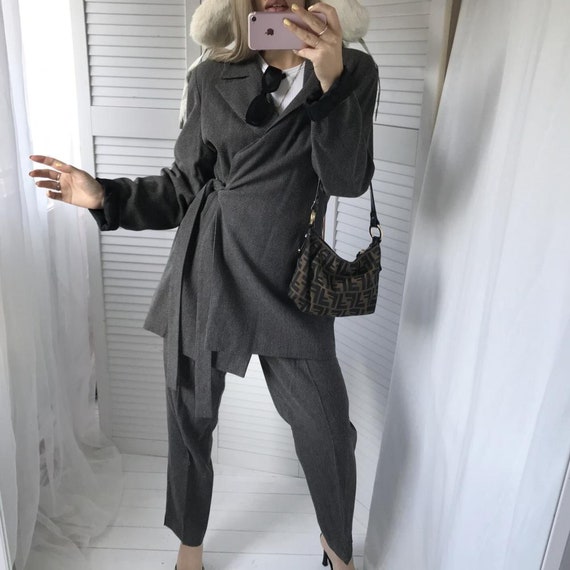 Vintage Y2K Grey Dogtooth Wool / Viscose Blend Two