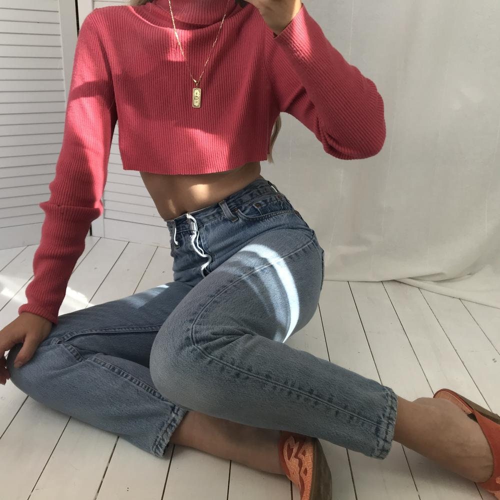 Image of Vintage S Warm Pink Ribbed Knitted Turtle Neck Cropped Raw Hem Jumper