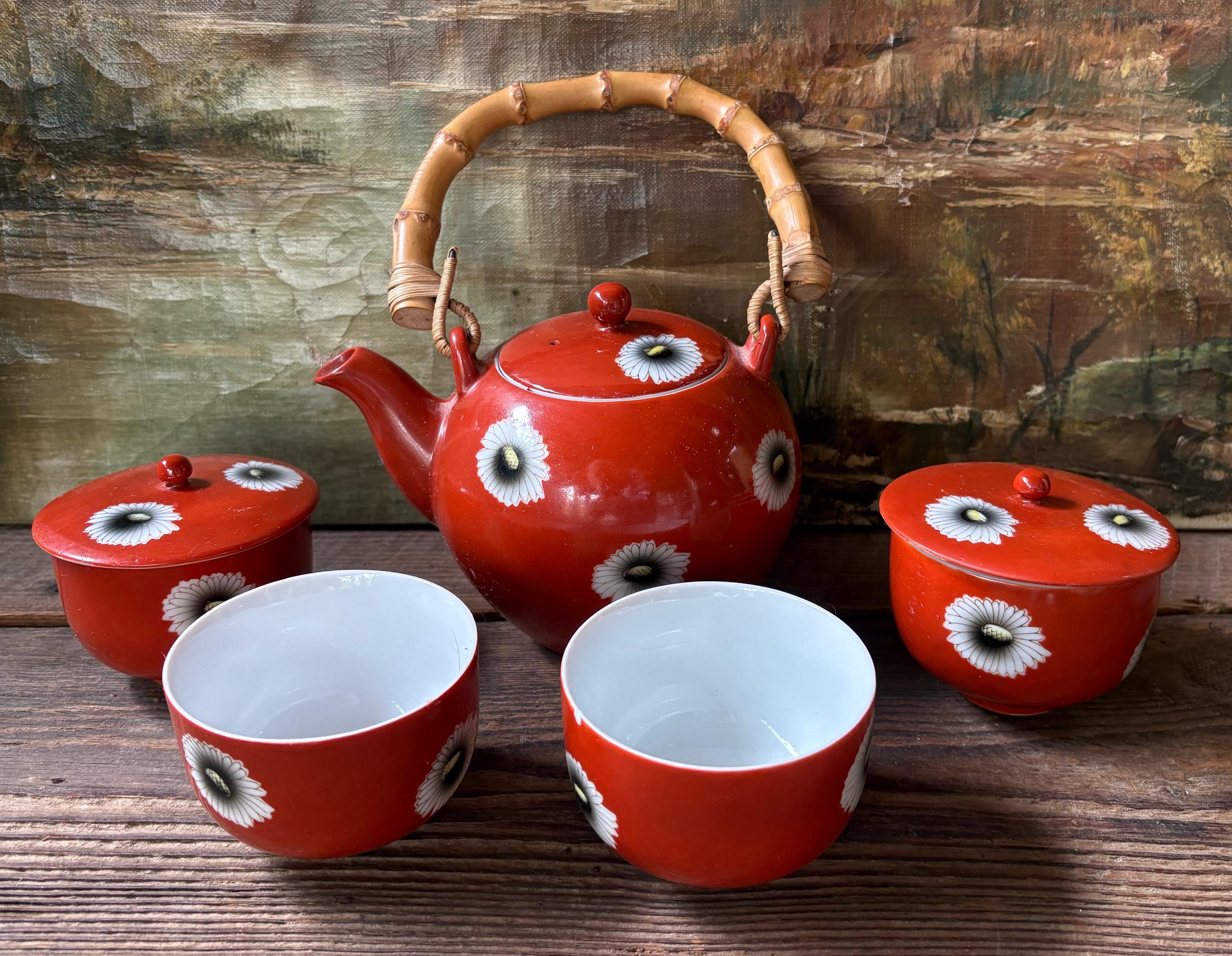 Noritake NIPPON TOKI KAISHA 大皿2ペア合計4枚セット Noritake Nippon Toki Kaisha Red Daisy Tea Set 1950s - Etsy