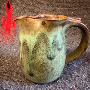 Mangum 2007 Pottery Art Studio Hand Thrown 4” Cream Pitcher North Carolina