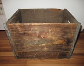 Canada Dry Ginger Ale Antique Wood Crate - 1960s Tall form Canada Dry box with handles - OK condition - 1950s deposit style box.