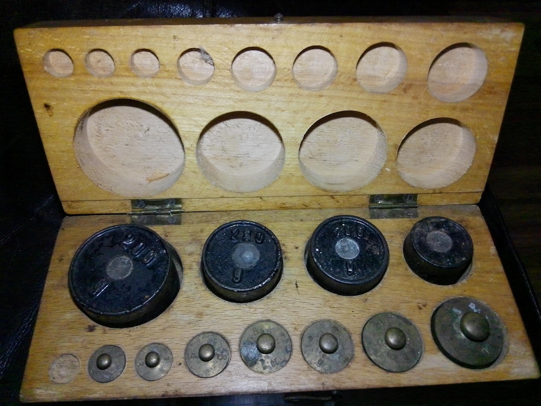 Cast Iron and Brass Scale Weight Set - 11 Piece Set W Box - 675 Grams ...