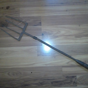 Antique Steel Fishing Pole - Etsy