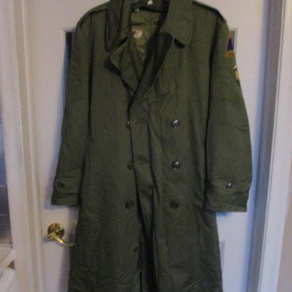 US Army Greatcoat / Overcoat w removable wool liner - 3rd Armor patches circa 1950s Germany size Medium
