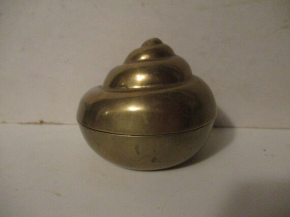 Snail shaped pill box = decorative 2 piece form f… - image 2