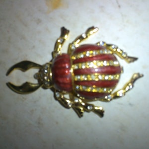 Scarab Beetle Bug shaped enamel on brass pillbox -stylish storage/display w hinged shell lid - 2.5" x 4" x 1.25" high fun decorative form