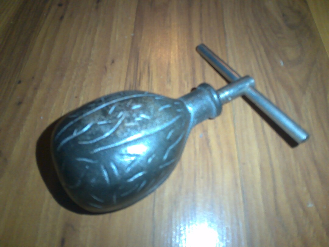 Steel Nutcracker Mid-century Modern Nutshell Shaped Screw Style Form 4. ...