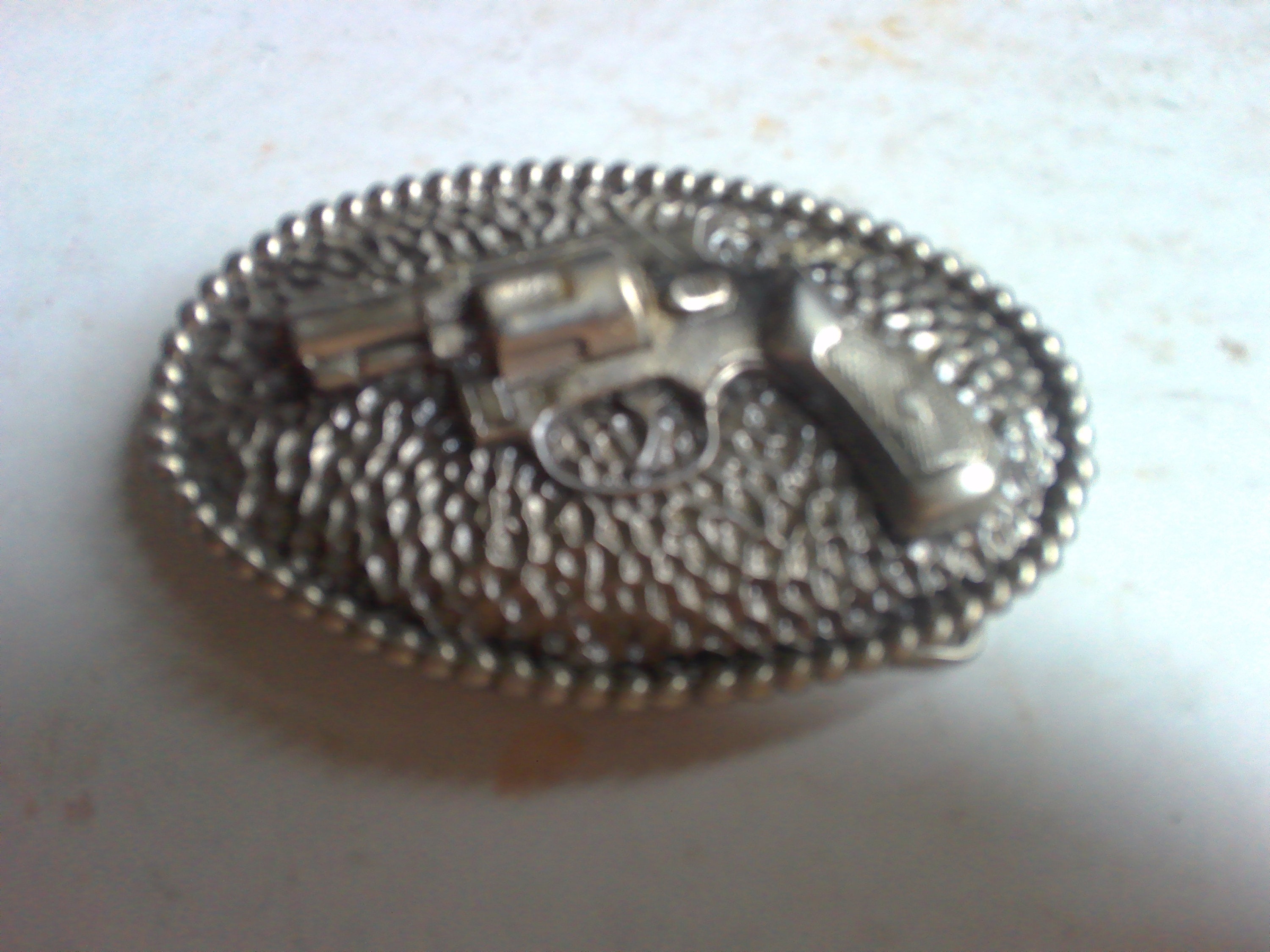 Snub-nosed Revolver Shaped Belt Buckle IMG_30-11-50-111701406211742.  main image 3