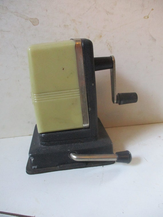 Boston Vacuumette Pencil Sharpener Working Vintage Form for Table