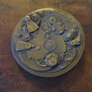 Clockwork Belt Buckle - 2.5" Bronze Form - pocket watch shaped ring of interlocking clock gears in cast metal  - Classic Steampunk look