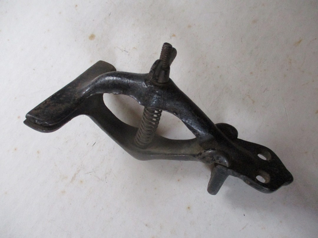 Knife Blade Vise Fun Functional Antique Tabletop Vise With 3.5 Clamp