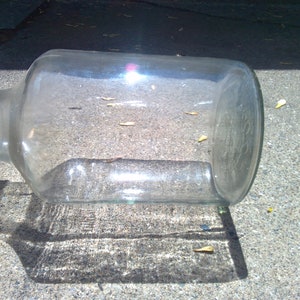 5 Gallon glass Terrarium - carboy - No chips or cracks - Made by Libbey Glass 1976- no tint to glass