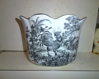 Toile Transferware Jardinaire Garden Planter- Very large ornate Victorian style form 9.5" x 7.5" x 6.75" high at rim - great rooster decor.