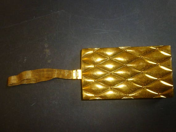 Lovely Pillowed Brass compact or clutch purse - R… - image 1