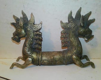 Naga Morsarang Batak - antique Medicine Container Horn - 7" x 1.5" x 5" high 2 piece Seahorse Dragon ridden by 5 buddhas
