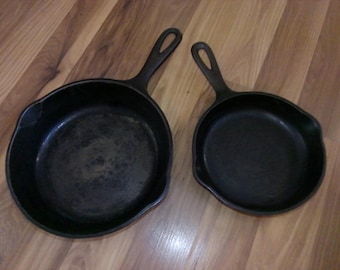 Wagner Ware(?) Hammered Cast Iron Frying Pans -set of 6.5" and 8" diam. forms - skillet pans - great condition - no rust