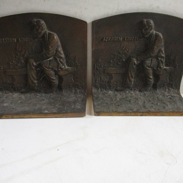 Abraham Lincoln Bronze Bookends - rare set of 2 cast bronze forms w seated Lincoln image - wonderful details