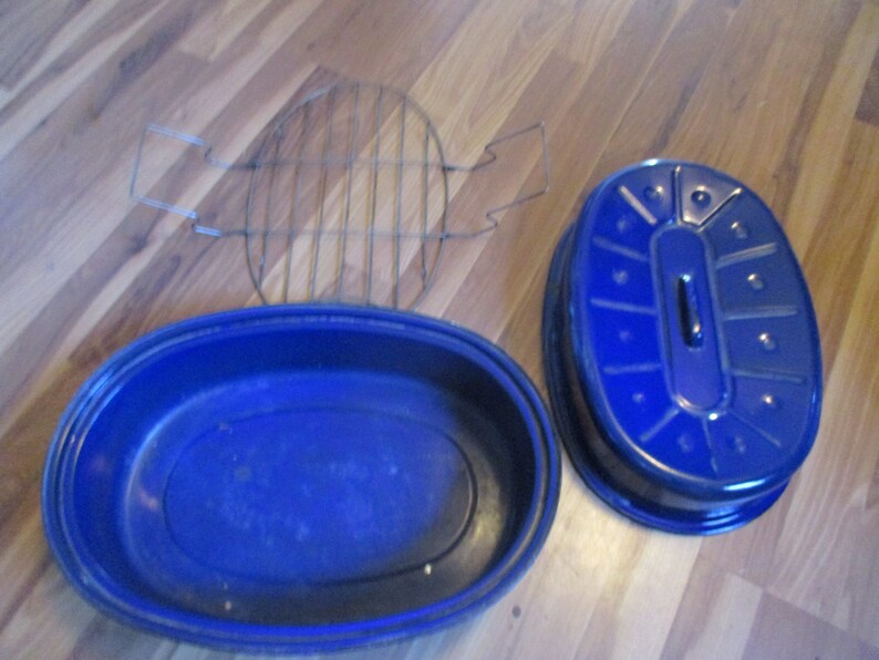 Blue Enamel Roasting Pan and Lid W/ Inner Grate Fun Etsy