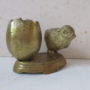 Just Picked Out - Chick and egg shaped toothpick holder - fun functional storage and decor piece 2&quot; high form on 2.5&quot; x 1.75&quot; base.