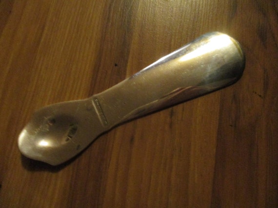 Antique Wallace Silver plate Shoehorn - stylish V… - image 3