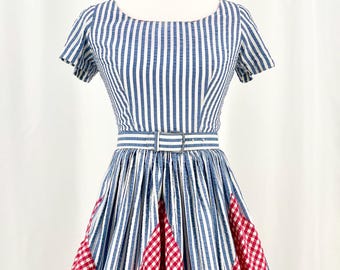 Vintage 1950s-60s Seersucker Stripes and Gingham Full Skirt Swing Dress XS-S
