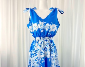 Vintage 1970s Fit and Flare Hawaiian Tie Shoulder Circle Skirt Sundress M