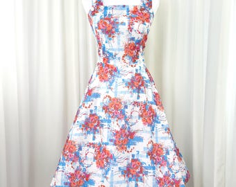 Vintage 1970s Vibrant Floral Bouquets Full Skirt Sun Dress with Buttons Details L-XL