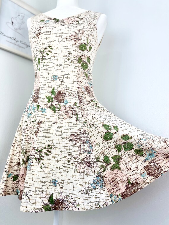 Vintage 1960s-70s Backless Textured Floral Barkcl… - image 7