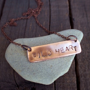 Minimaler Schmuck, Hand gestempelt Kupfer Mana Bar Halskette, Statement-Halskette, auf Bestellung gemacht