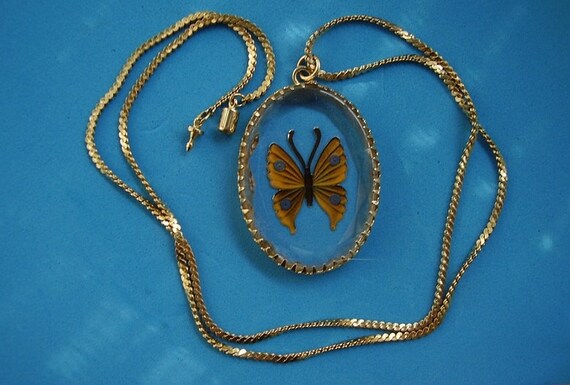 Vintage Reverse Carved Painted Glass  Butterfly C… - image 2