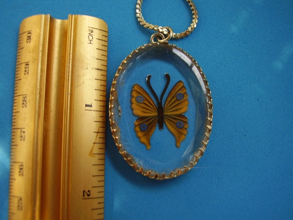 Vintage Reverse Carved Painted Glass  Butterfly C… - image 5
