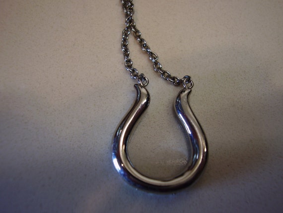 Vintage Silver Horse Shoe Shaped Pendant with Cub… - image 5