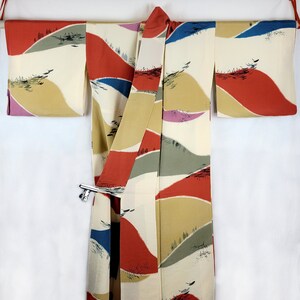 Oatmeal Crepe Silk 1970's Vintage Hand Painted Abstract Landscape Japanese Kimono Robe