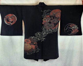 Black Crepe Silk 1950's Vintage Urushi Lacquered Phoenix & Floral Wheel Japanese Haori Kimono Jacket