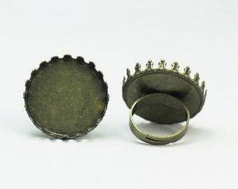 Vintage Jewelry Antique Brass Rings with Crown Edged Bezel Tray Fits 25 mm Round Cabochon and Cameo ID 24120